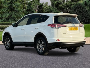 Used Toyota RAV4 2018 for sale - 79565609: Photo