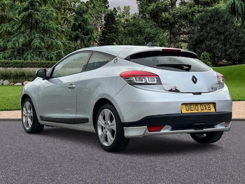Used Renault Megane 2010 for sale - 79565292: Photo