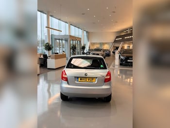 Used Skoda Fabia 2010 for sale - 77337906: Photo