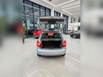 Used Skoda Fabia 2010 for sale - 77877868: Photo