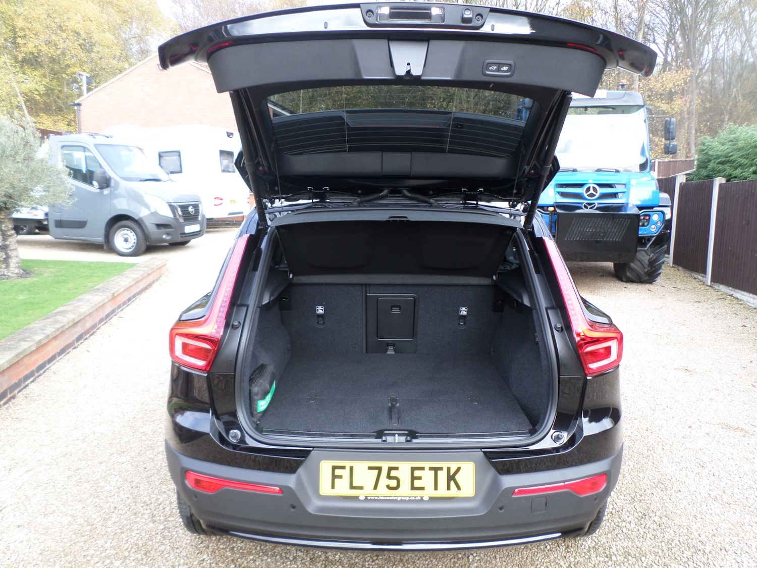 Used Volvo XC40 2025 for sale - 76518098: Photo 17