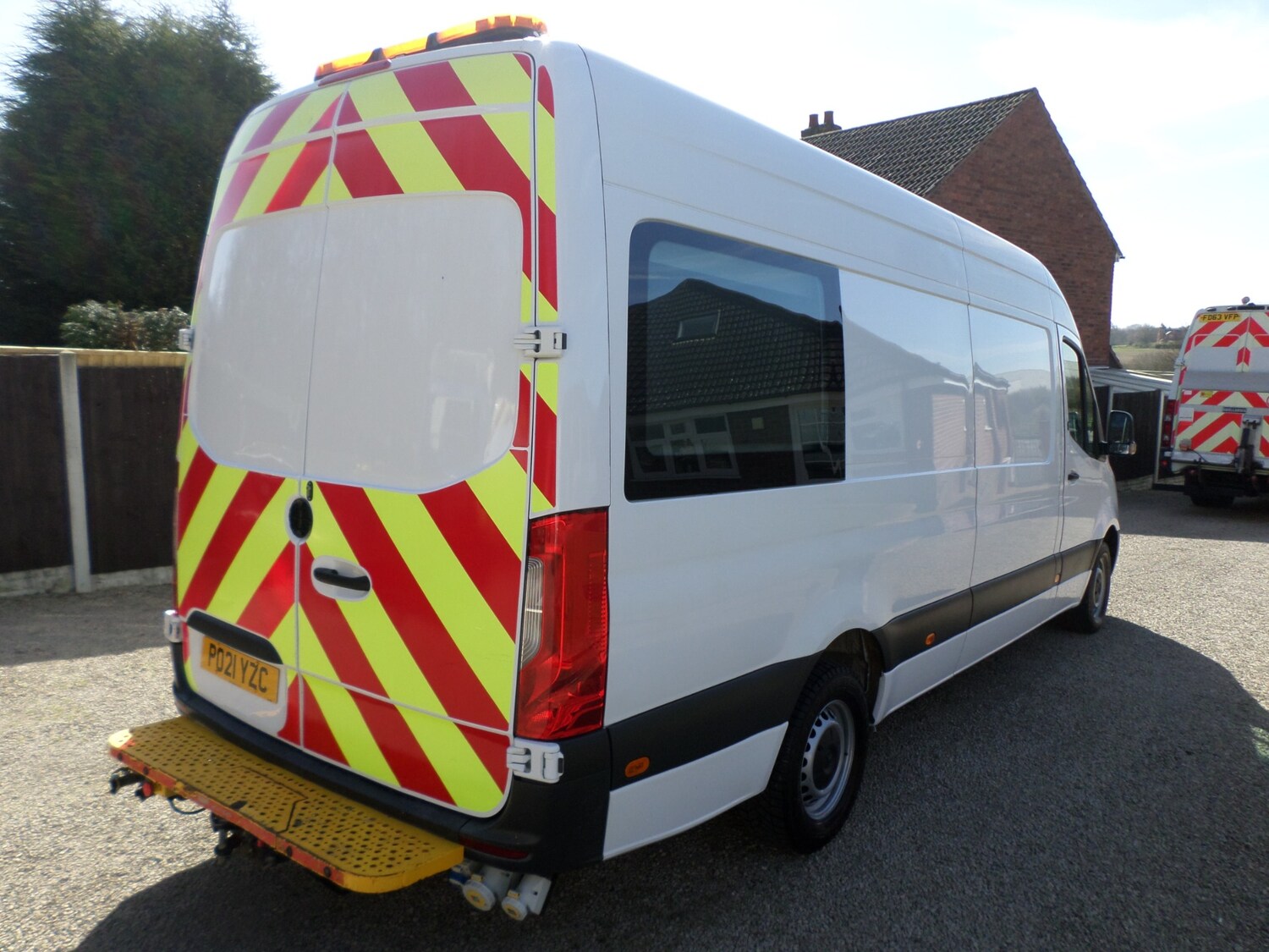 Vehicle 21