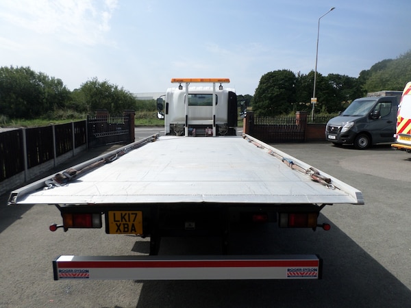 Used Isuzu Forward 2017 for sale - 76290205: Photo 14