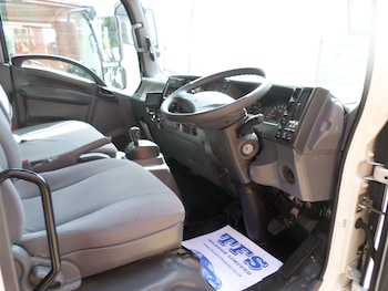 Used Isuzu Forward 2017 for sale - 76290205: Photo 2