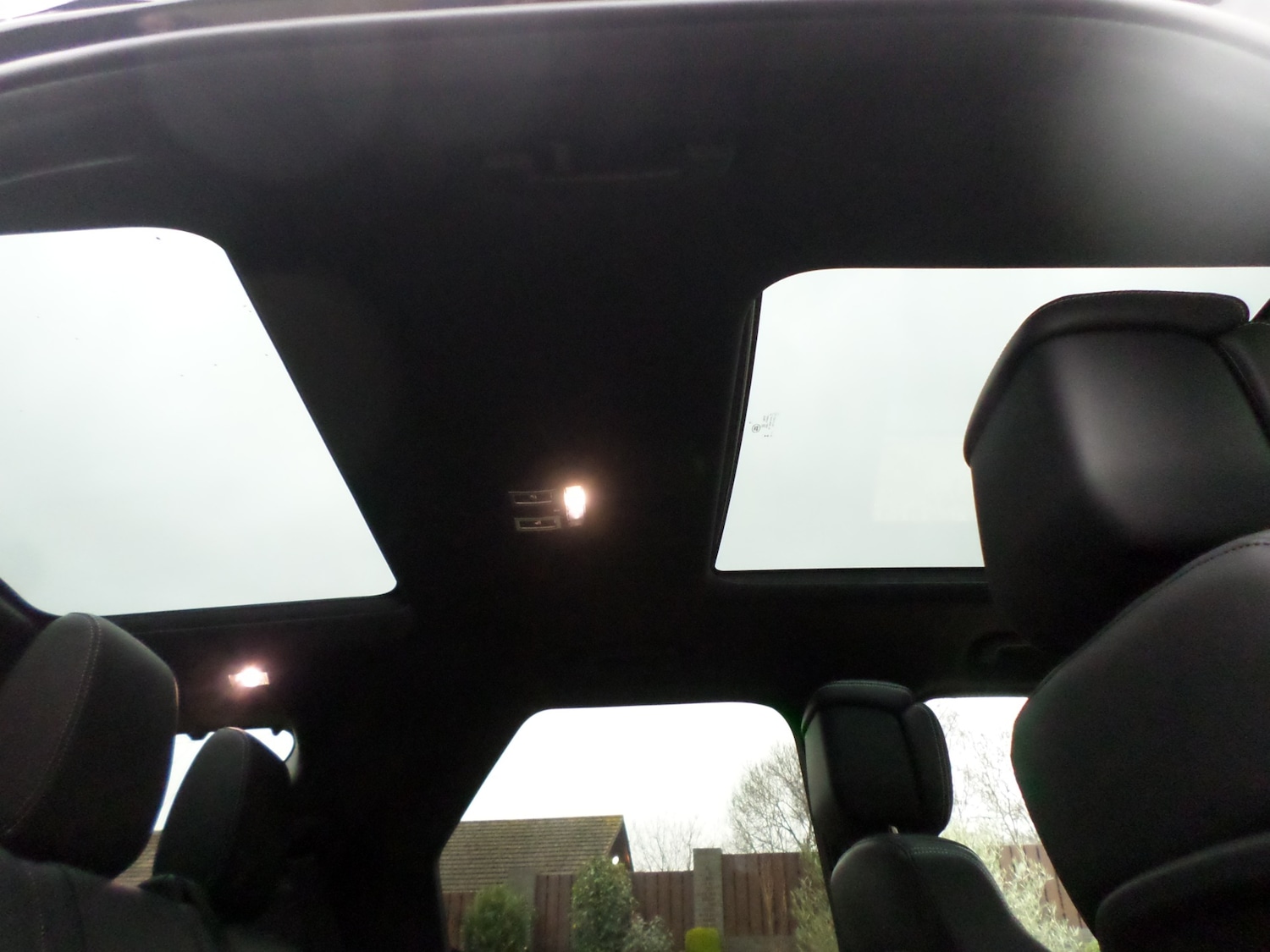 Used Land Rover Discovery 2025 for sale - 77020503: Photo 16