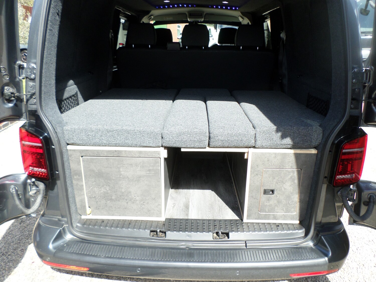 Used Volkswagen Transporter 2017 for sale - 78212119: Photo 16