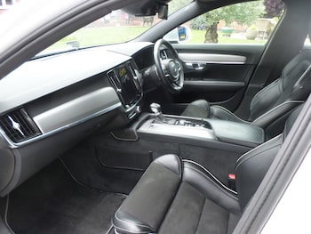 Used Volvo S90 2018 for sale - 78916105: Photo