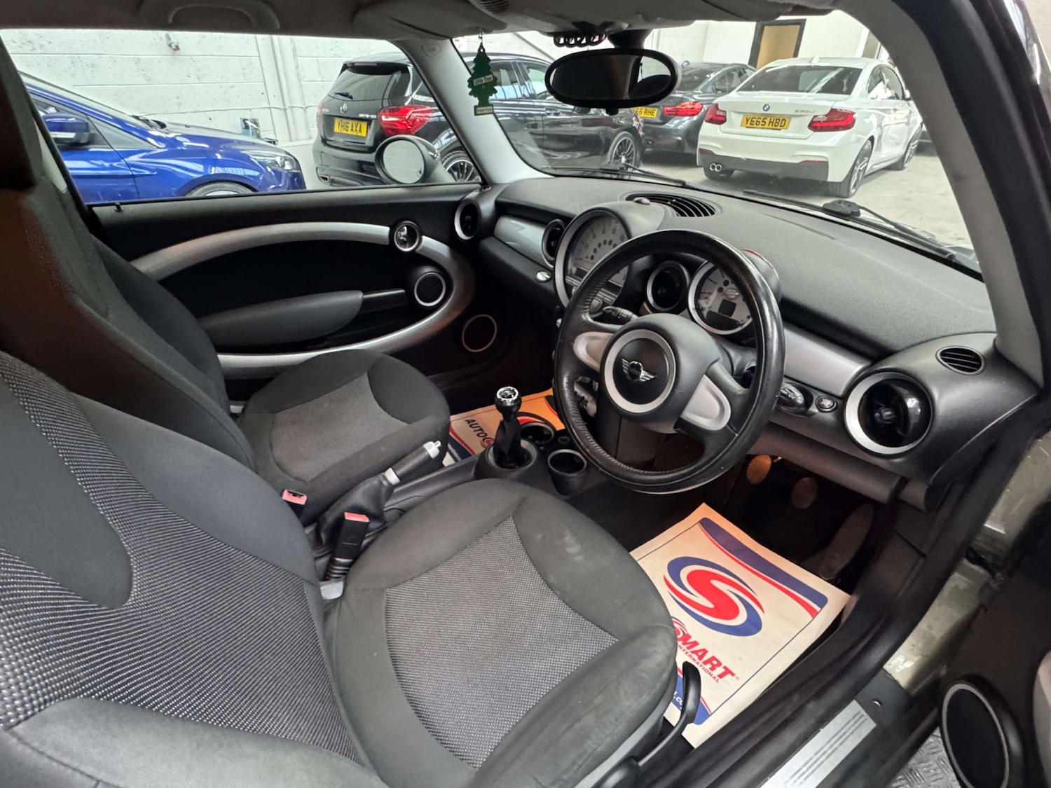 Used MINI Hatch 2009 for sale - 76410301: Photo 17