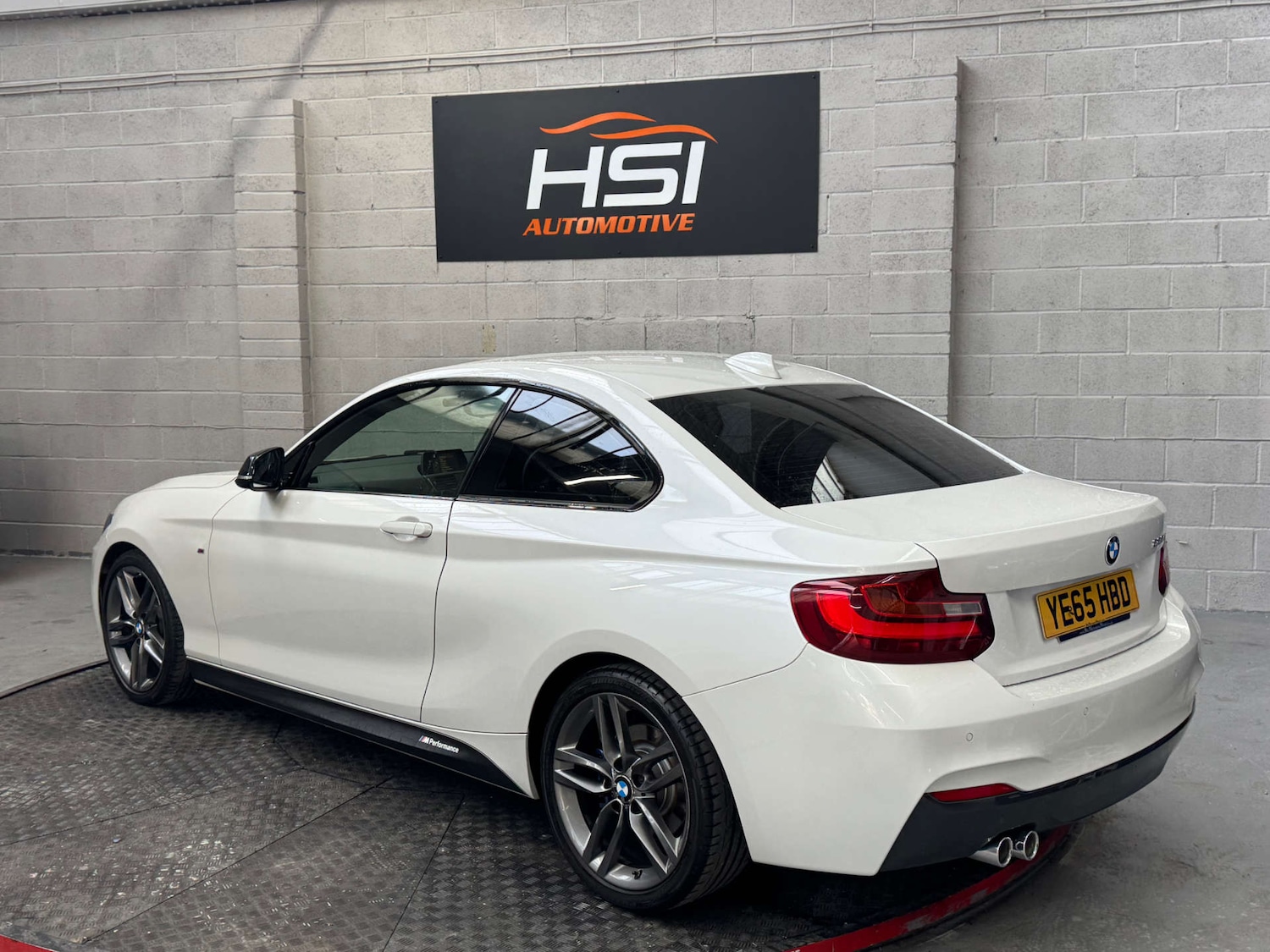 Used BMW 2 Series 2015 for sale - 76407736: Photo 24