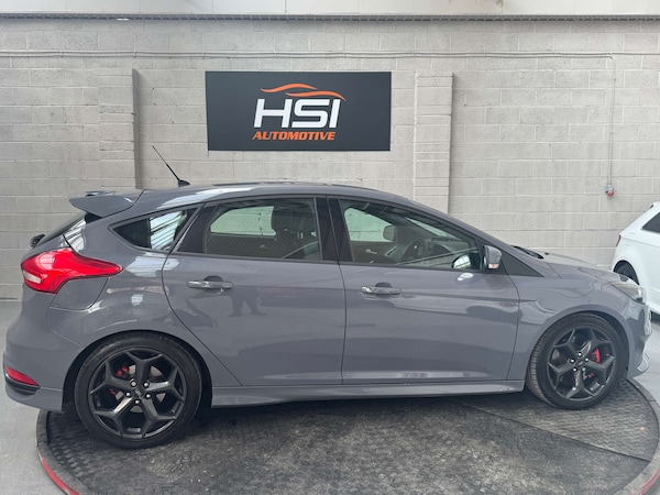Used Ford Focus 2017 for sale - 75721533: Photo 10