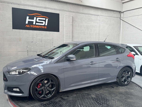 Used Ford Focus 2017 for sale - 75721533: Photo 11