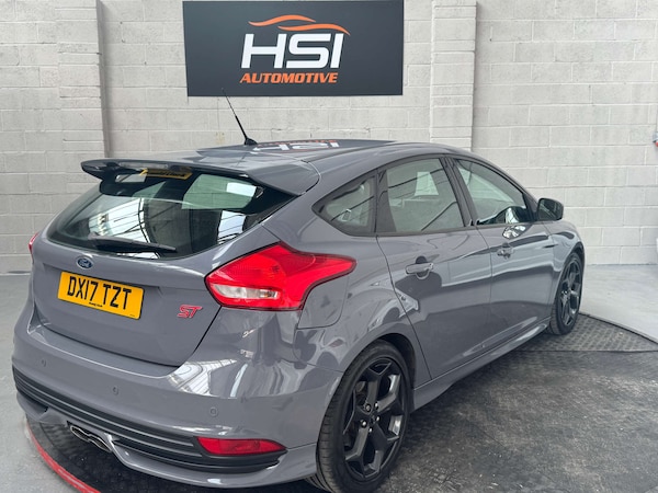 Used Ford Focus 2017 for sale - 75721533: Photo 16