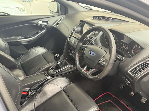 Used Ford Focus 2017 for sale - 75721533: Photo 23