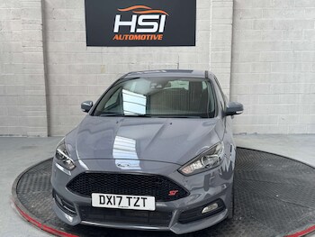 Used Ford Focus 2017 for sale - 75721533: Photo
