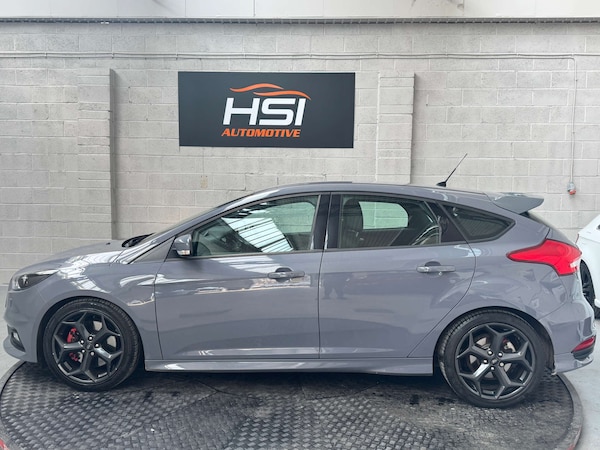Used Ford Focus 2017 for sale - 75721533: Photo 8