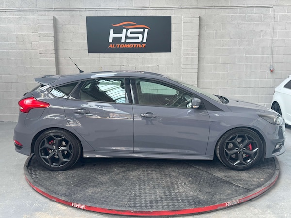 Used Ford Focus 2017 for sale - 75721533: Photo 9