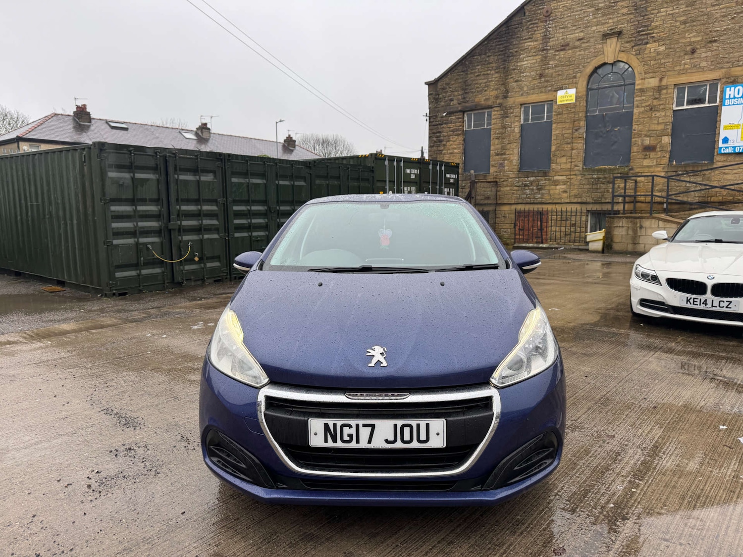 Used Peugeot 208 2017 for sale - 77555452: Photo 2