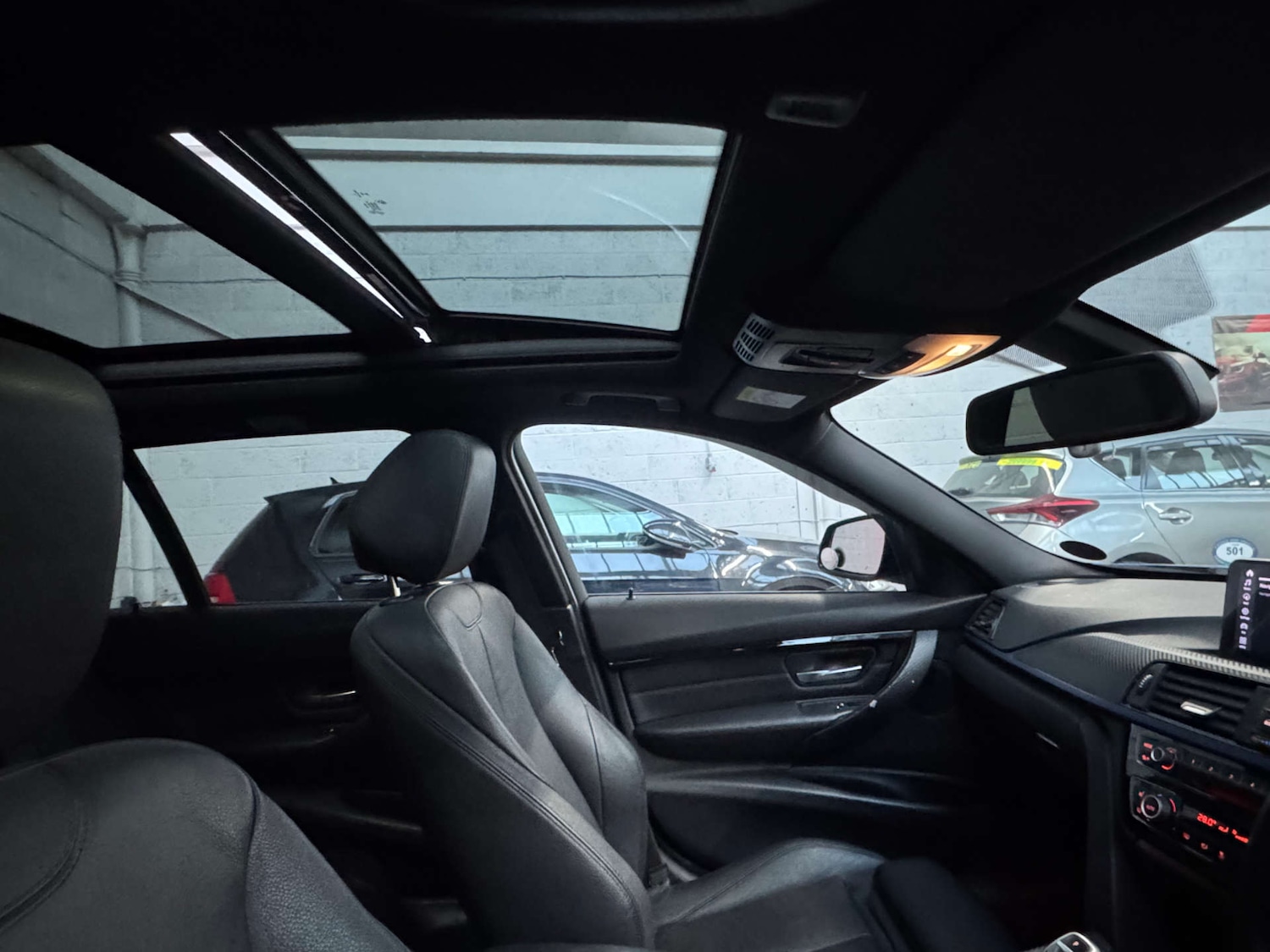 Used BMW 3 Series 2016 for sale - 77090221: Photo 23