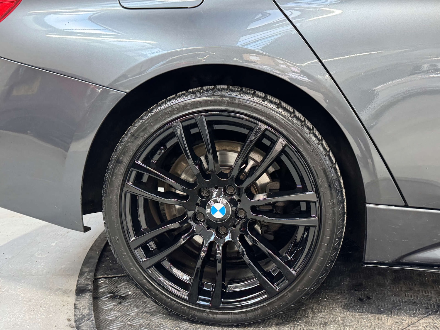 Used BMW 3 Series 2015 for sale - 76440039: Photo 29