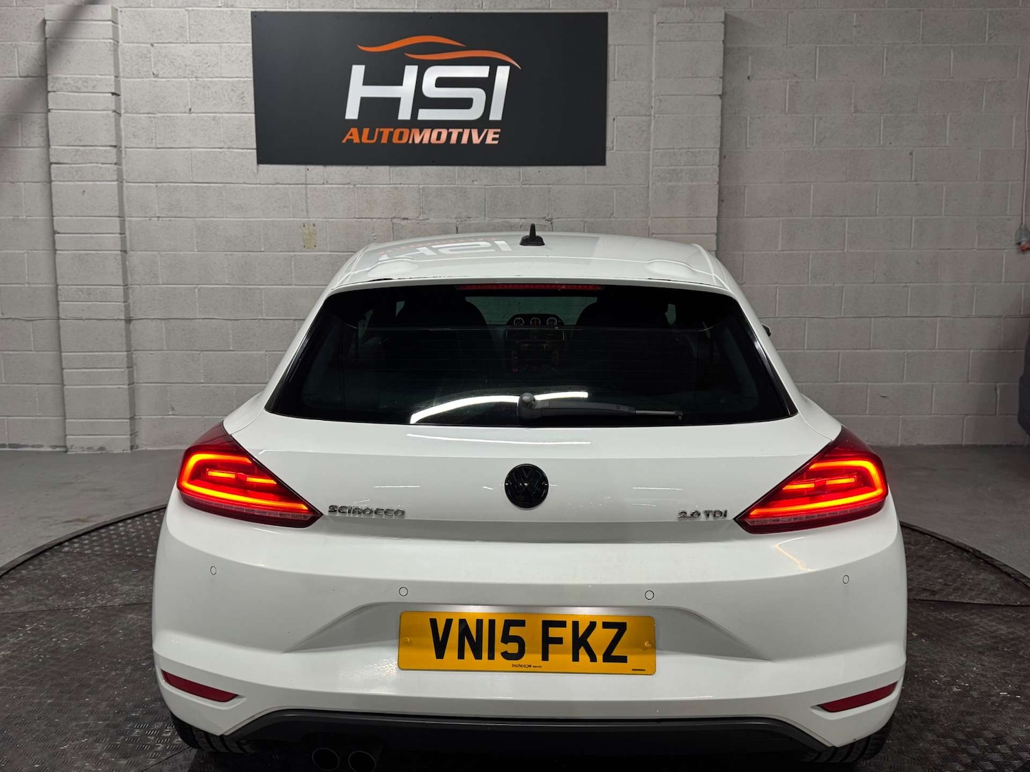 Used Volkswagen Scirocco 2015 for sale - 76366163: Photo 16