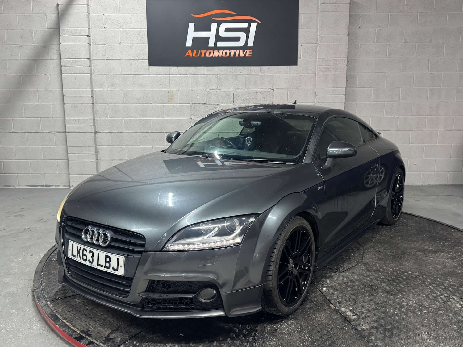 Used Audi TT 2013 for sale - 76830137: Photo 6