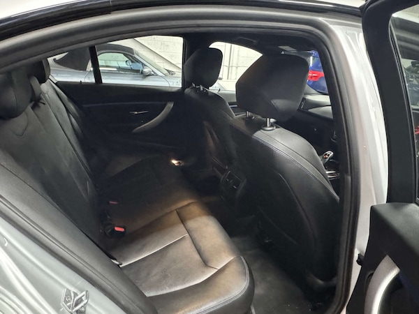 Used BMW 3 Series 2017 for sale - 76293370: Photo 29
