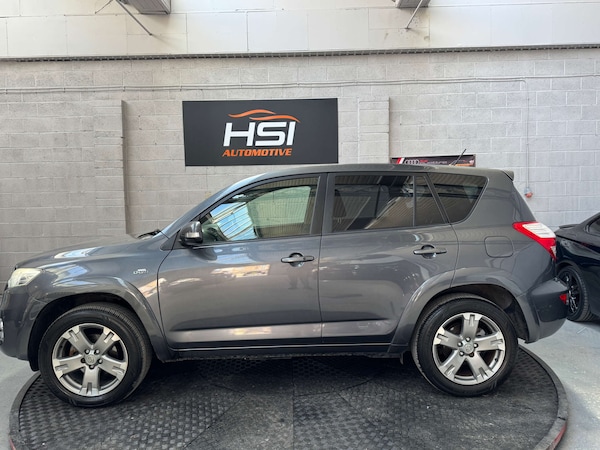 Used Toyota RAV4 2011 for sale - 74839091: Photo 11