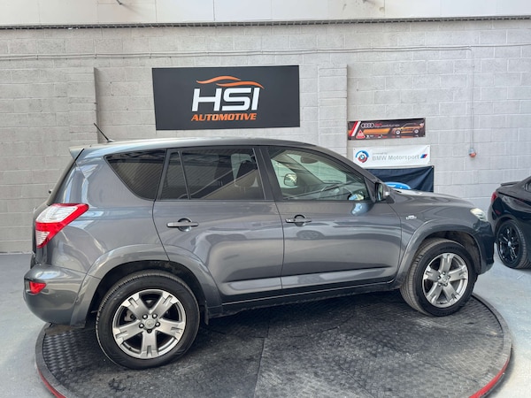 Used Toyota RAV4 2011 for sale - 74839091: Photo 12