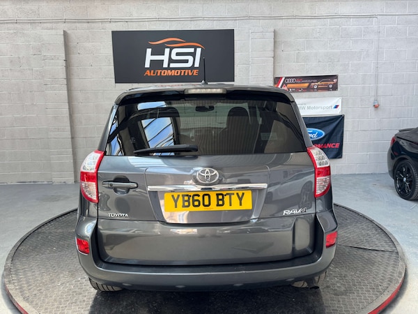 Used Toyota RAV4 2011 for sale - 74839091: Photo 16
