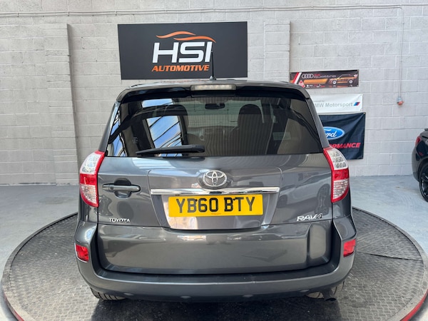 Used Toyota RAV4 2011 for sale - 74839091: Photo 9