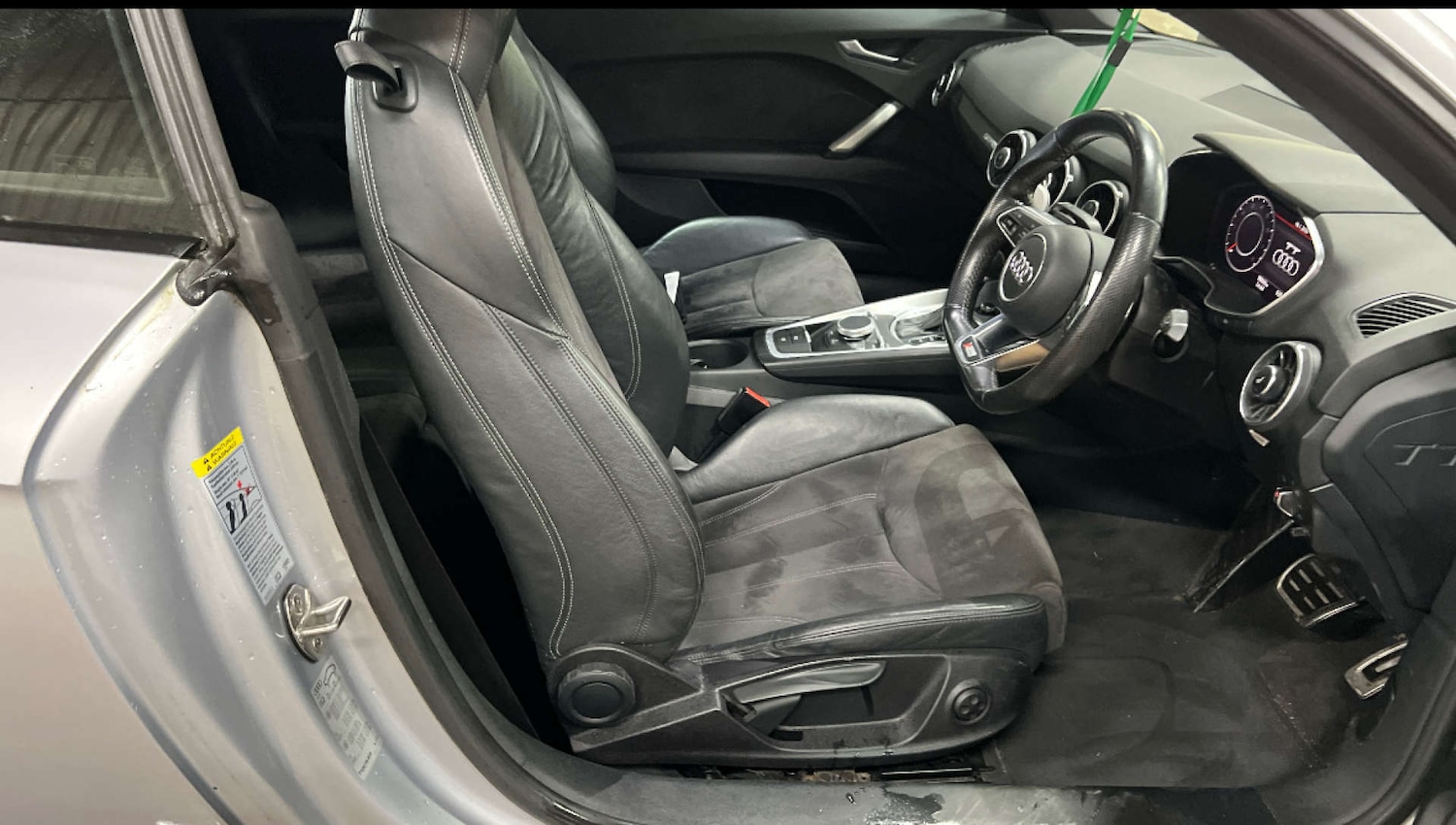 Used Audi TT 2015 for sale - 77332612: Photo 5