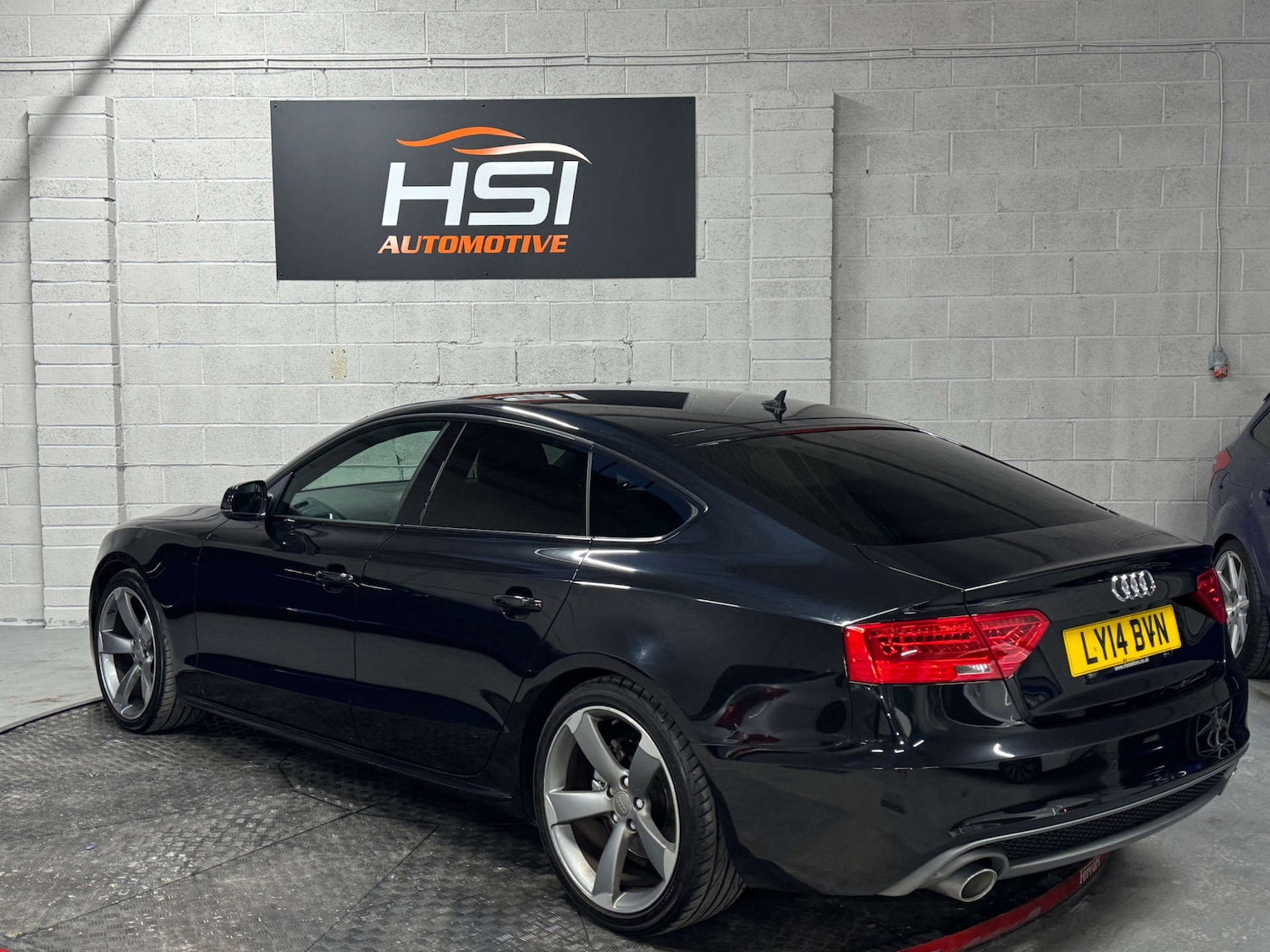 Used Audi A5 2014 for sale - 76344994: Photo 18