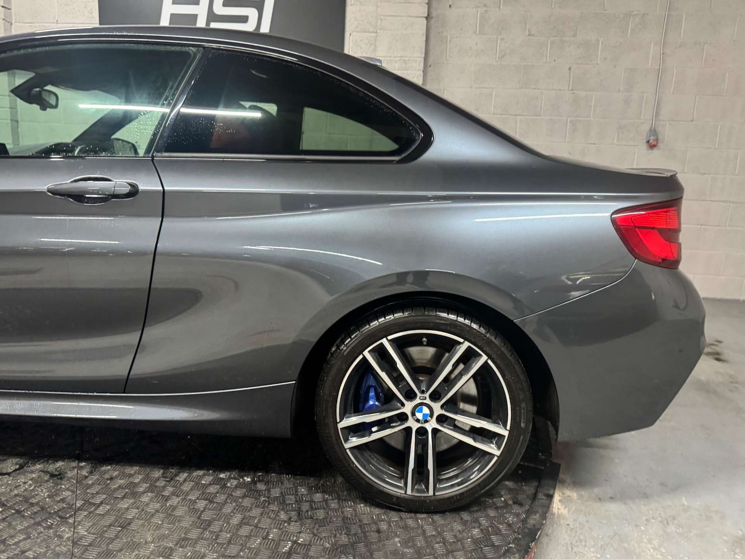 Used BMW 2 Series 2017 for sale - 77022358: Photo 22