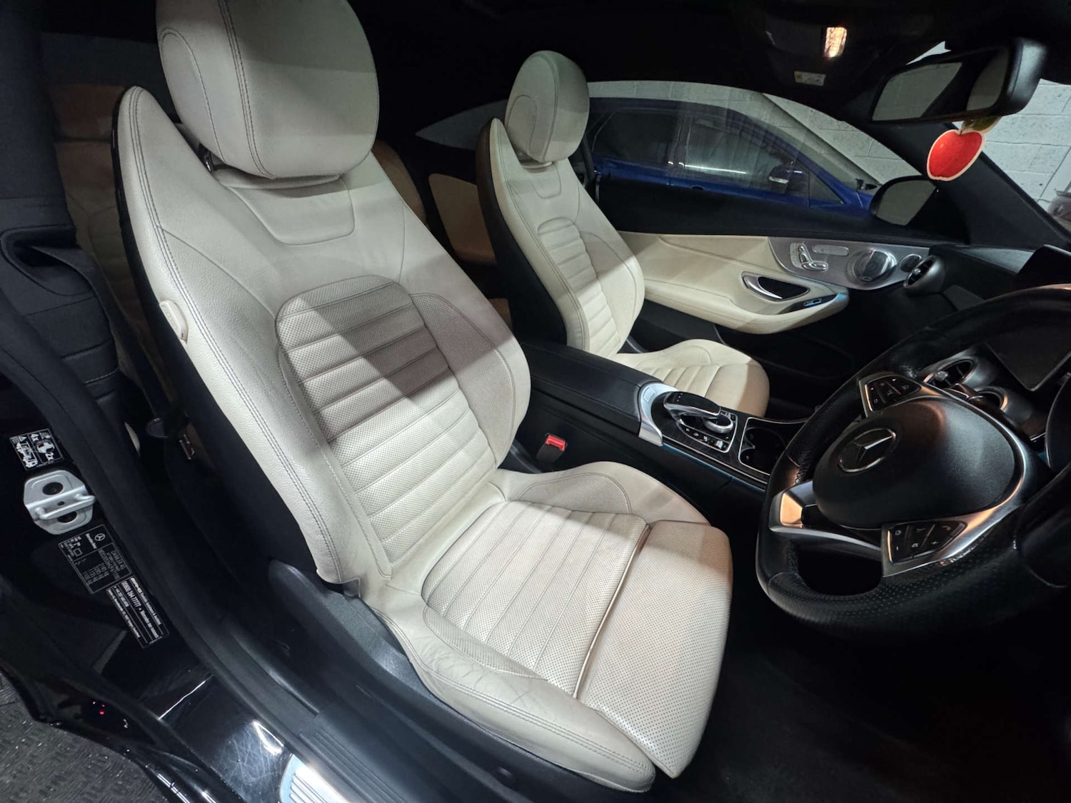 Used Mercedes-Benz C Class 2017 for sale - 76772756: Photo 41