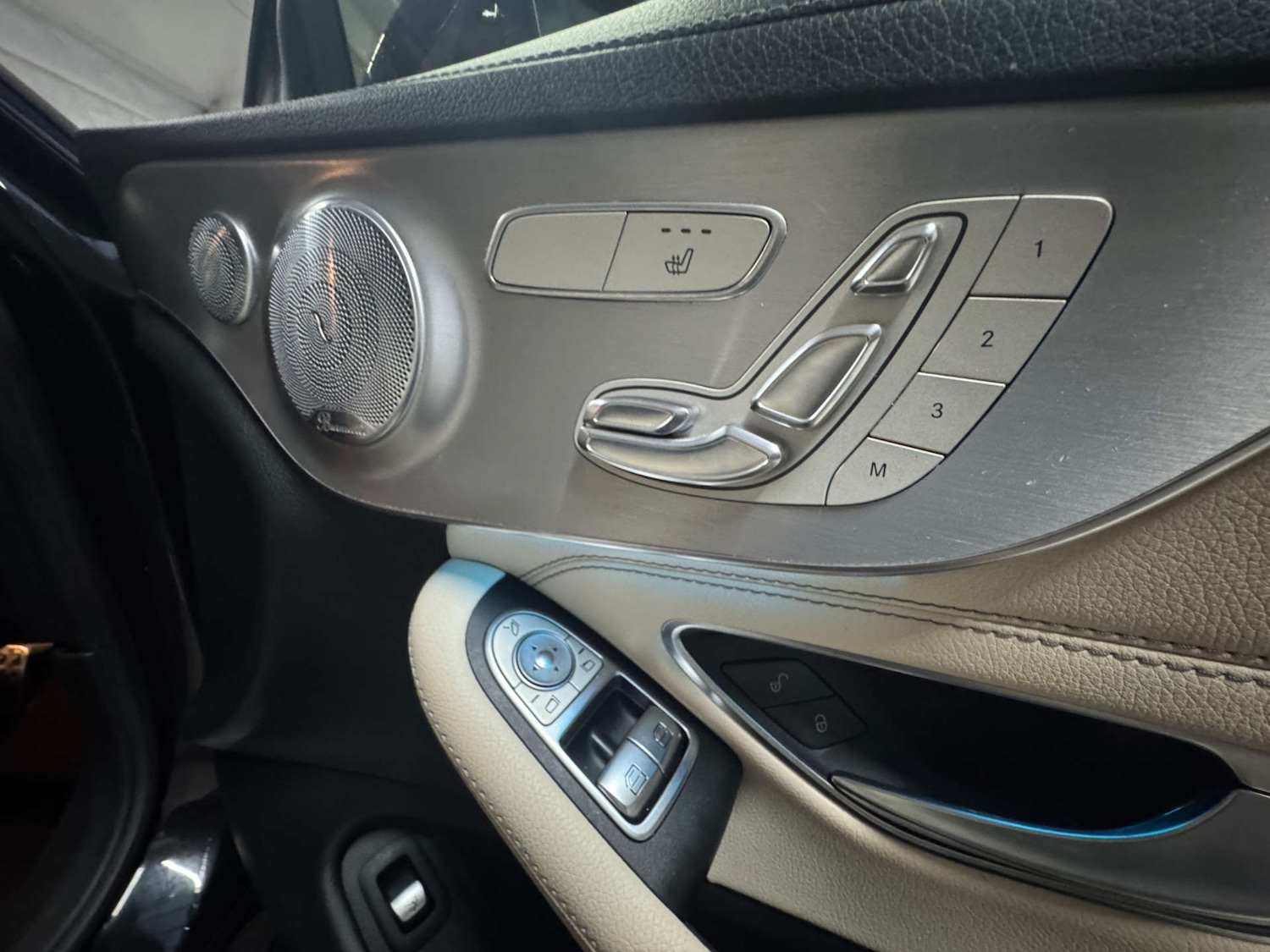 Used Mercedes-Benz C Class 2017 for sale - 76772756: Photo 44