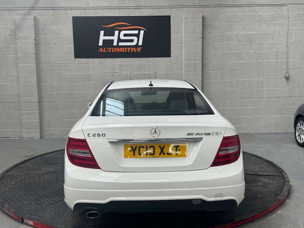 Used Mercedes-Benz C-Class 2013 for sale - 76179084: Photo 17