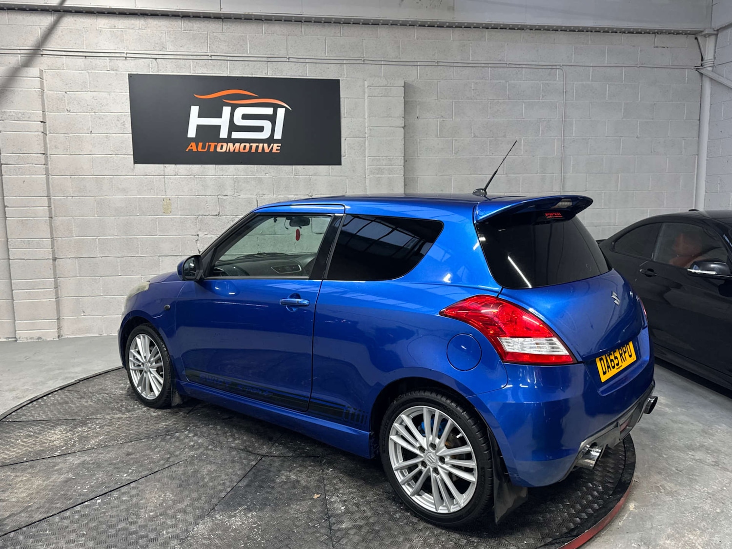 Used Suzuki Swift 2015 for sale - 77145385: Photo 10