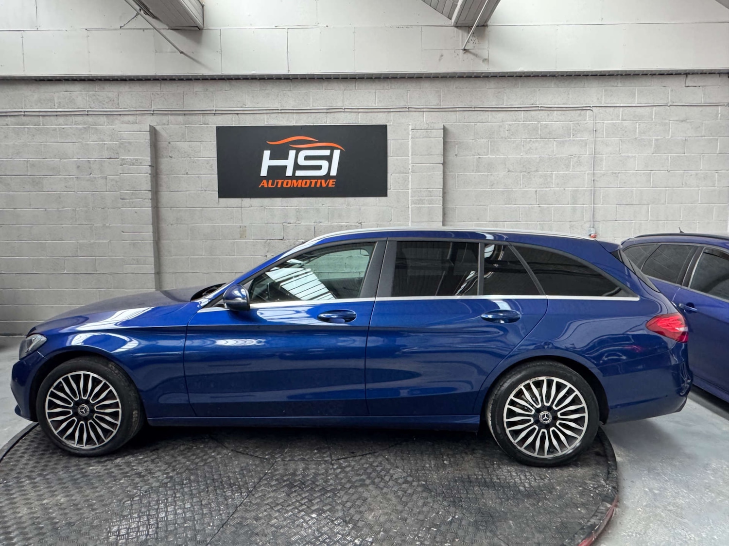 Used Mercedes-Benz C Class 2018 for sale - 76475104: Photo 13