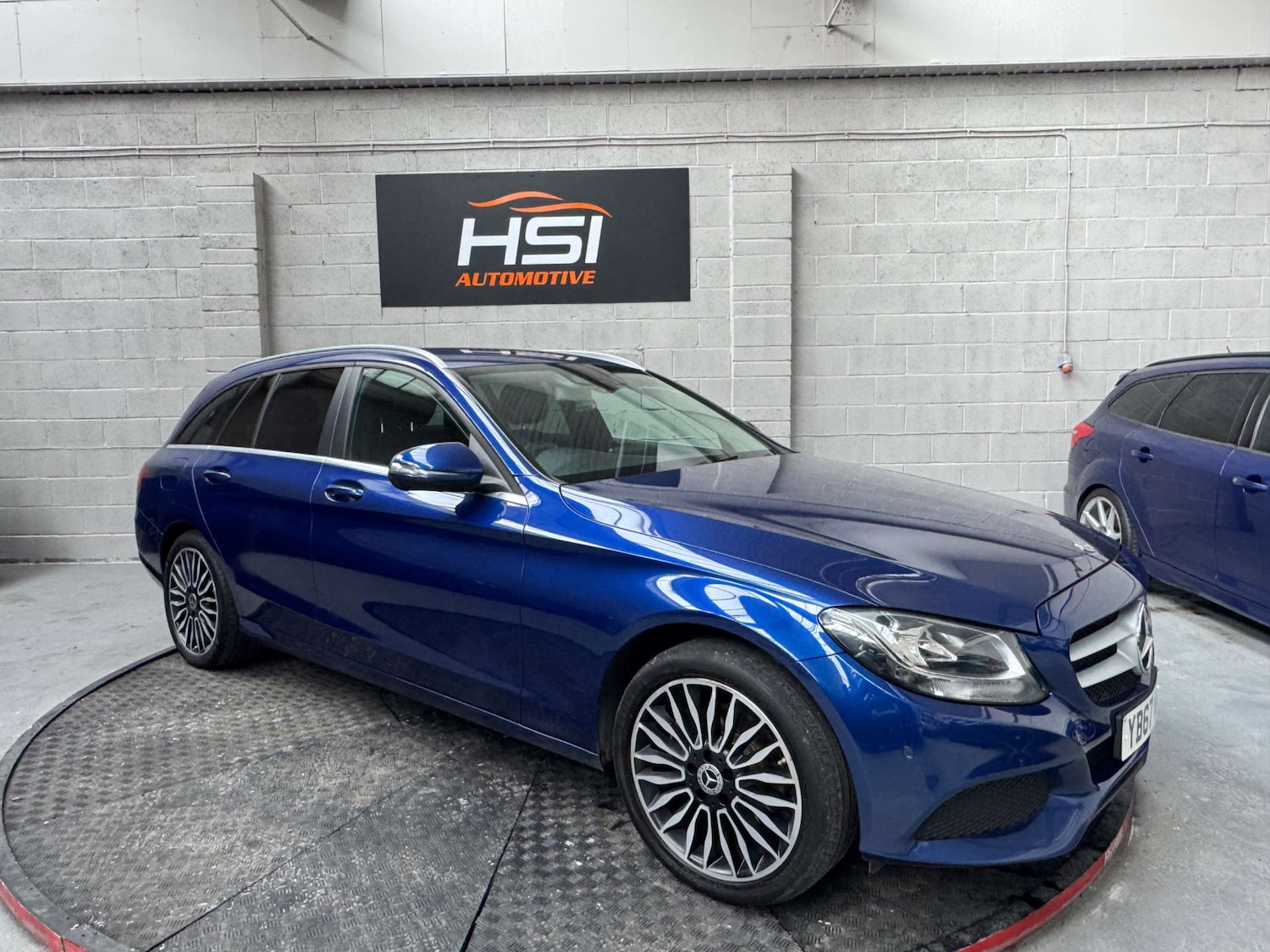 Used Mercedes-Benz C Class 2018 for sale - 76475104: Photo 16