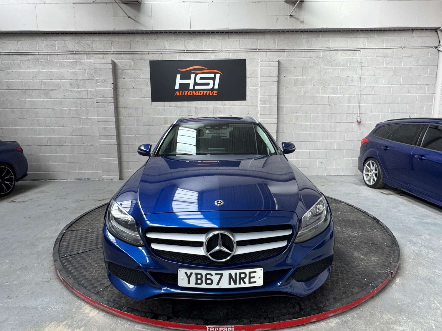 Used Mercedes-Benz C Class 2018 for sale - 76475104: Photo 2