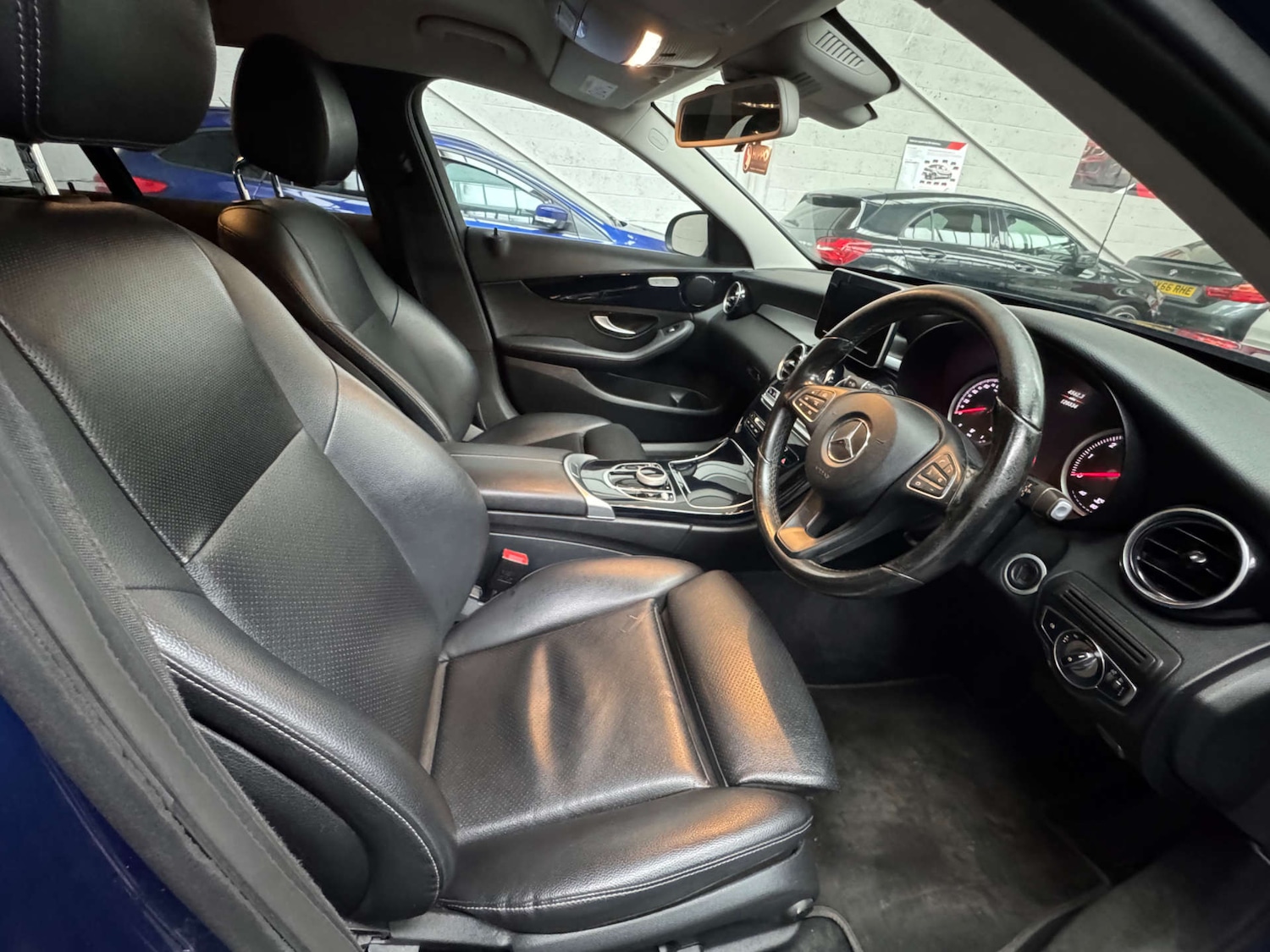 Used Mercedes-Benz C Class 2018 for sale - 76475104: Photo 24