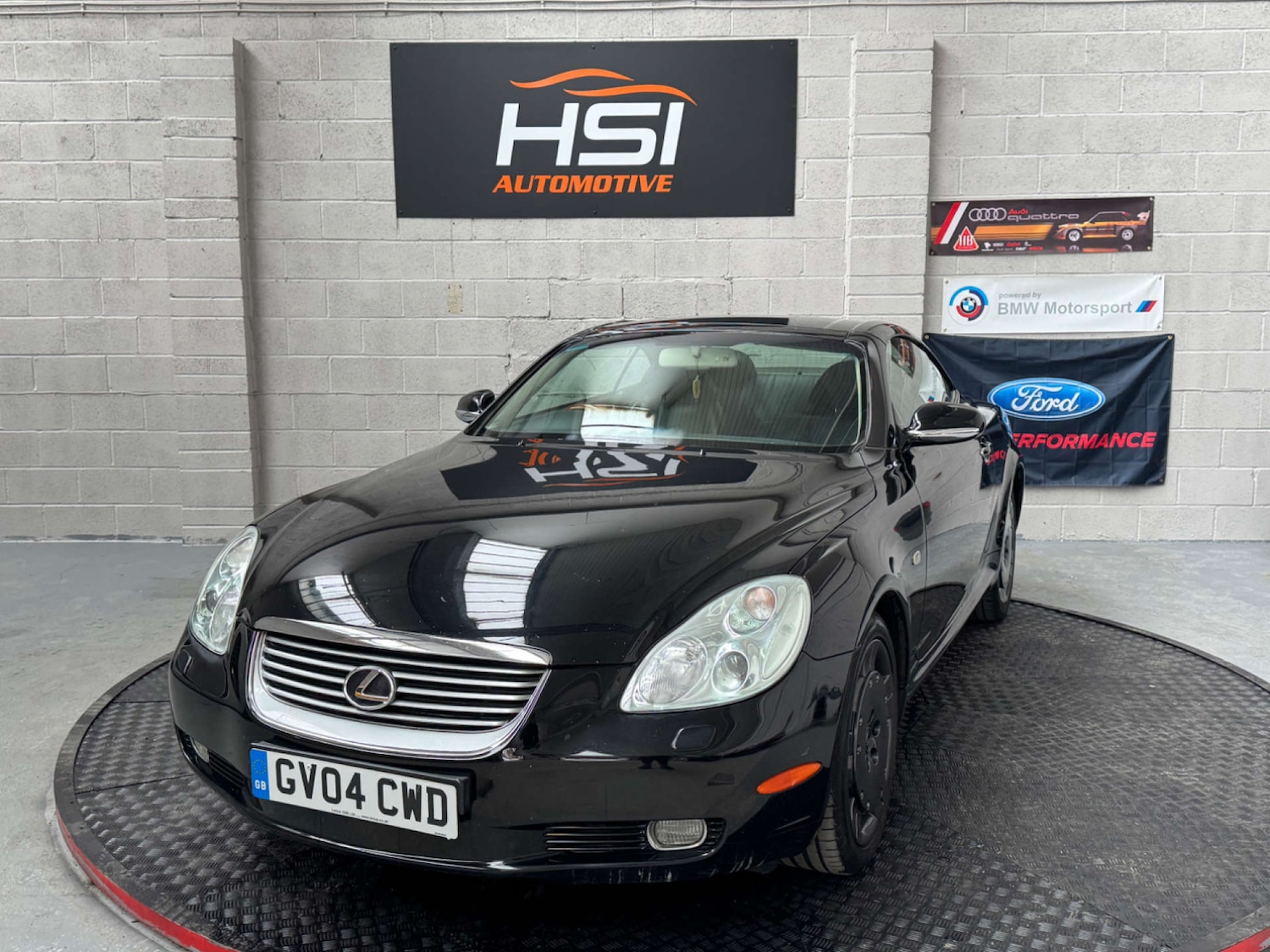 Used Lexus SC 2004 for sale - 76363610: Photo 2