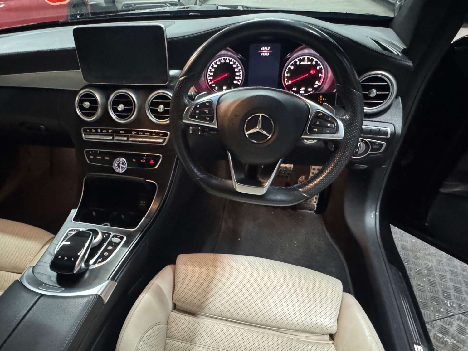 Used Mercedes-Benz C Class 2017 for sale - 77417601: Photo 38