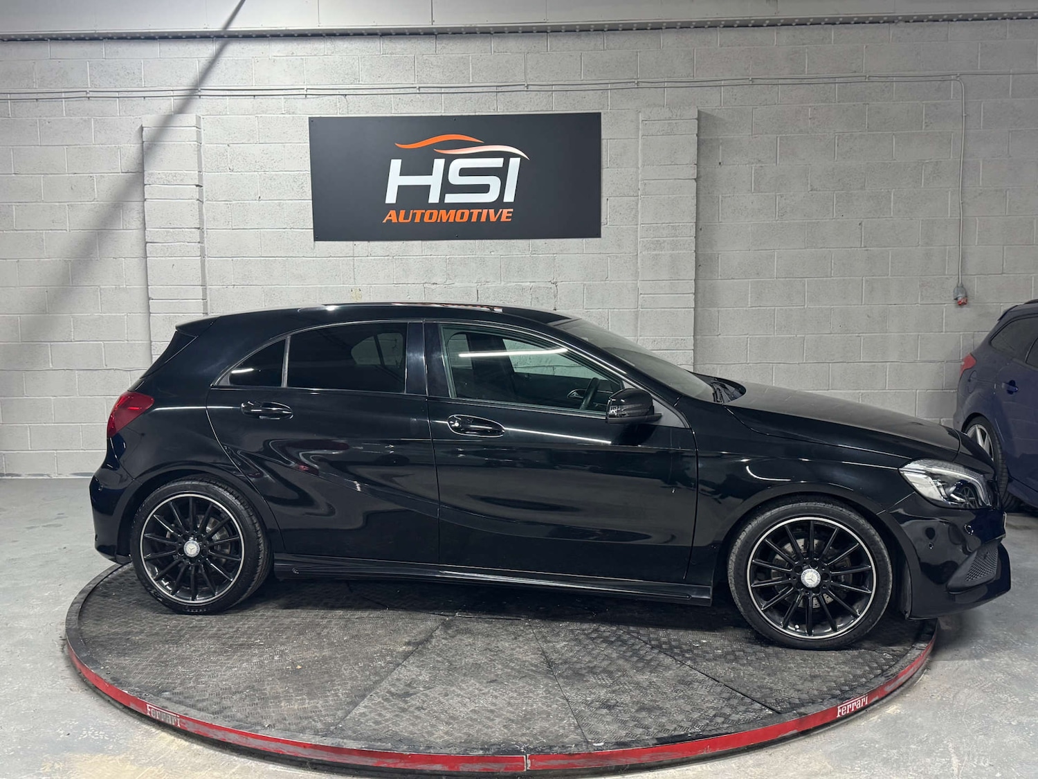 Used Mercedes-Benz A-Class 2016 for sale - 76380371: Photo 4