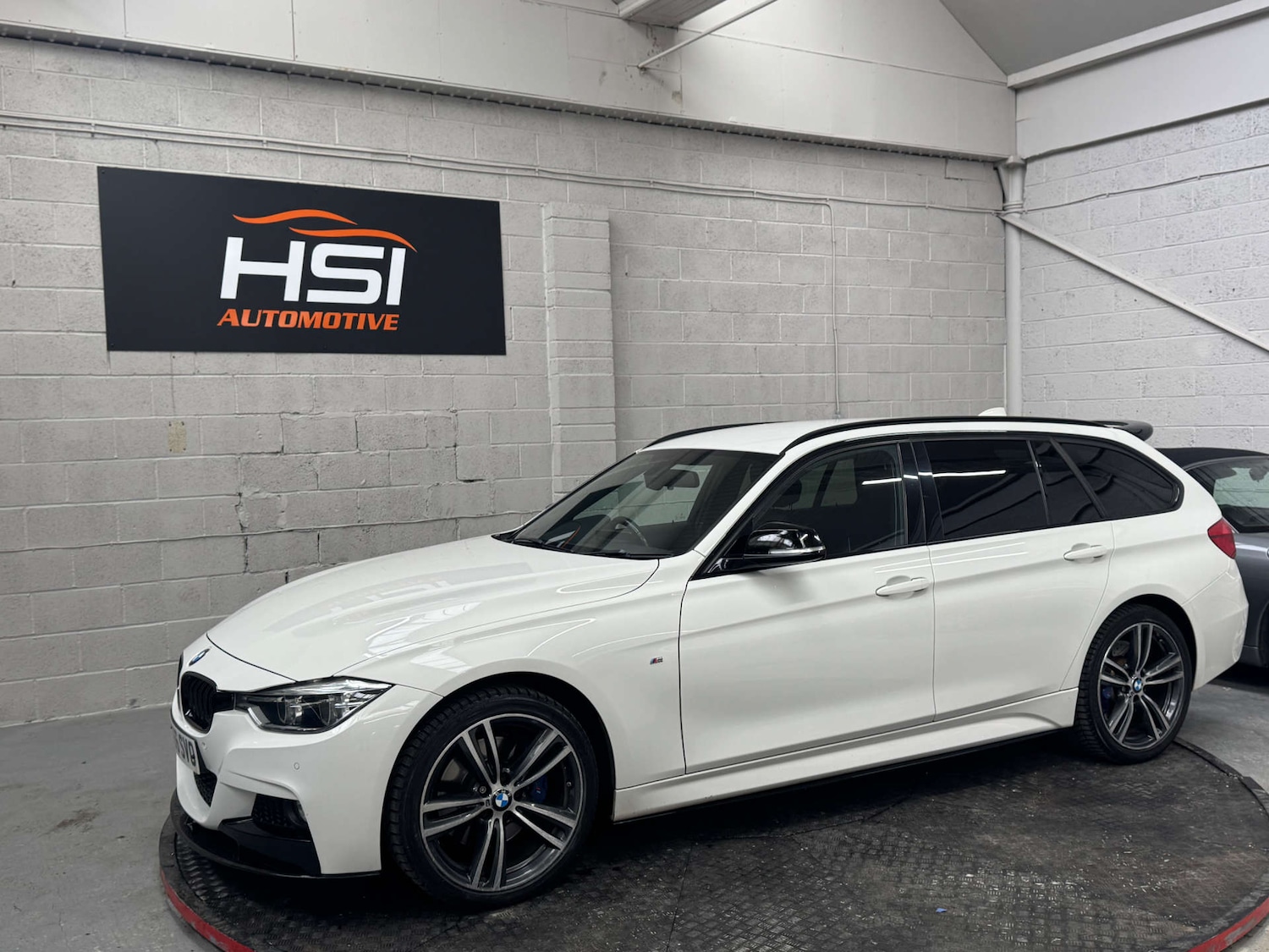 Used BMW 3 Series 2016 for sale - 76600991: Photo 22