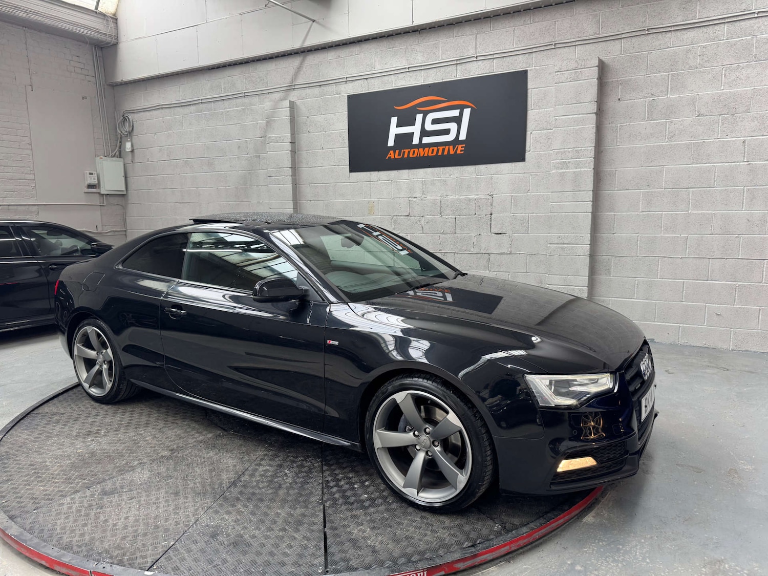 Used Audi A5 2014 for sale - 76581904: Photo 4