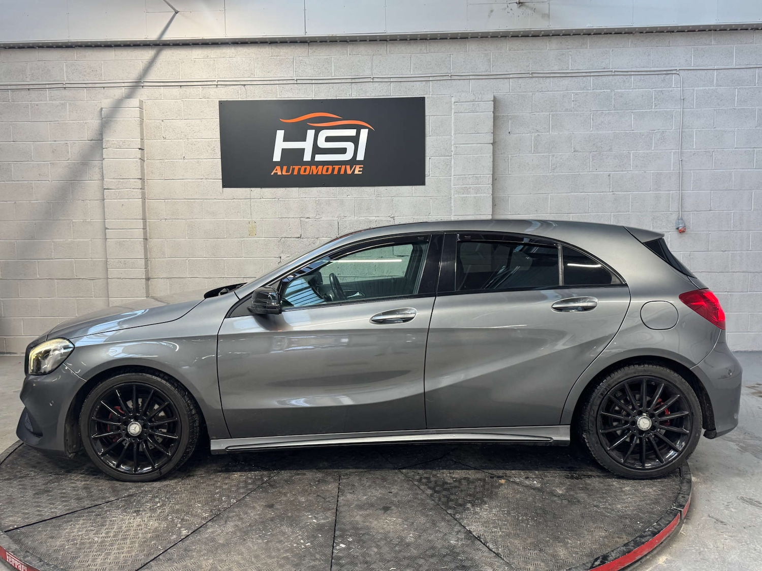 Used Mercedes-Benz A-Class 2017 for sale - 77107229: Photo 15