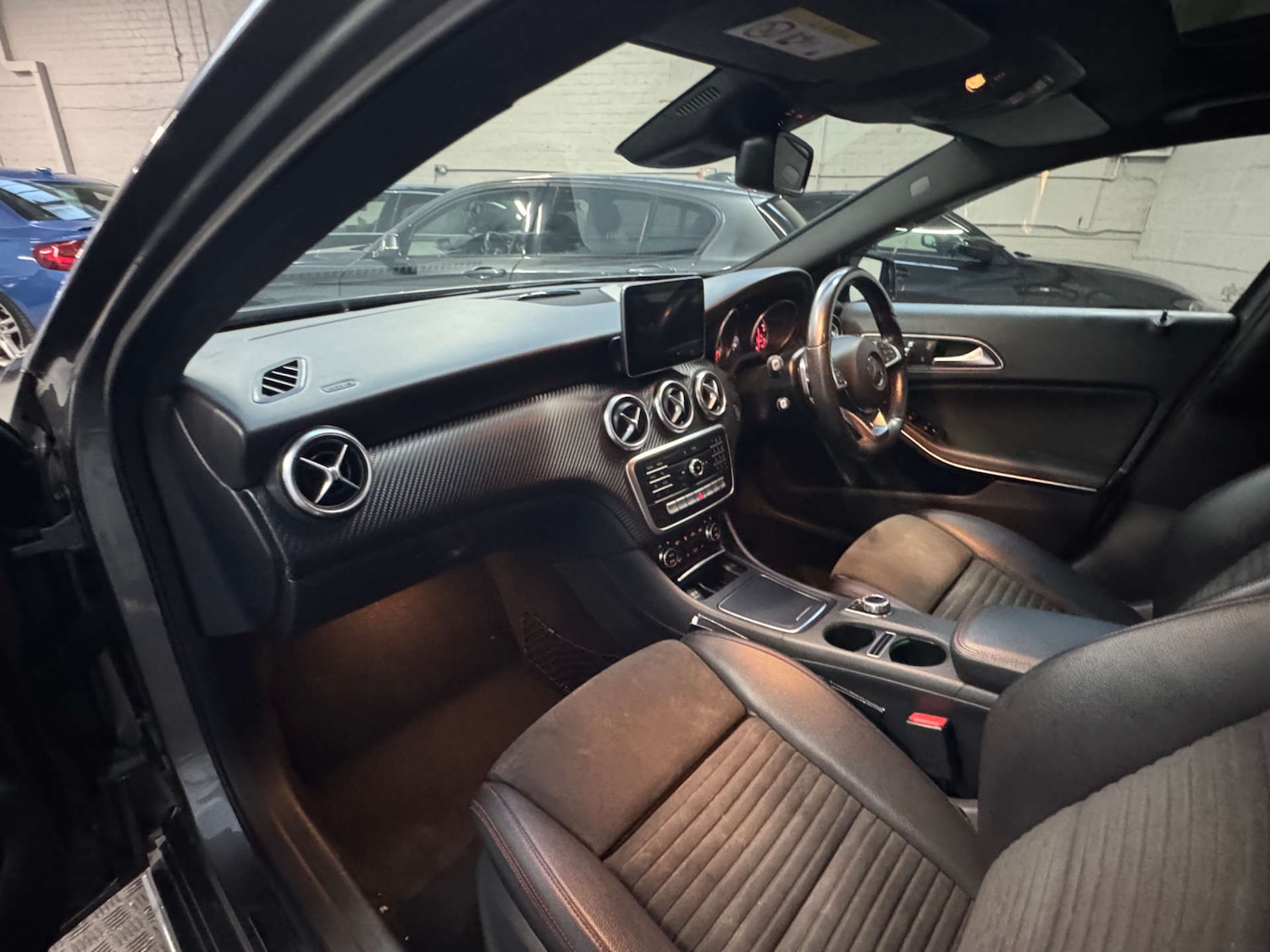 Used Mercedes-Benz A-Class 2017 for sale - 77107229: Photo 28