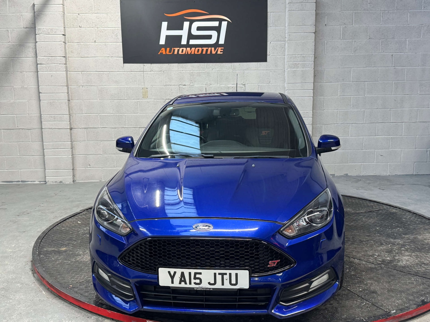 Used Ford Focus 2015 for sale - 77237224: Photo 4