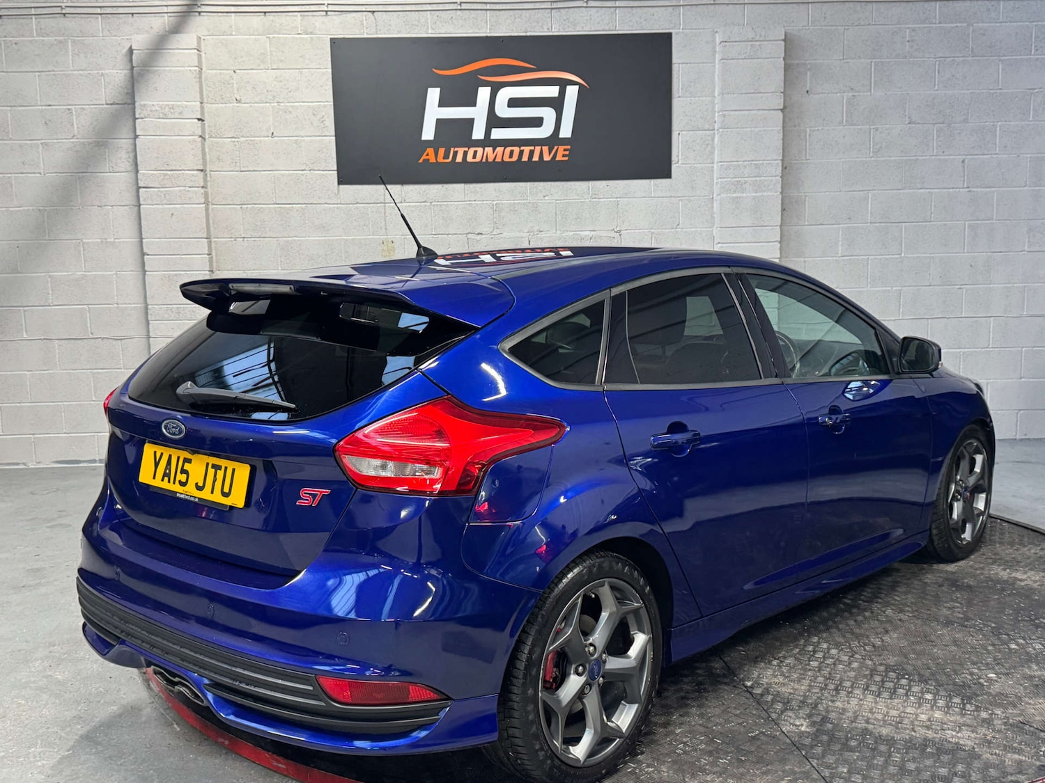 Used Ford Focus 2015 for sale - 77237224: Photo 8